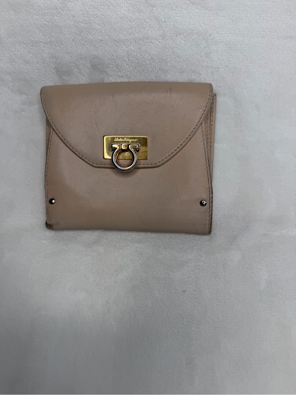 Salvatore Ferragamo Beige Leather Gancini-Flap Wallet